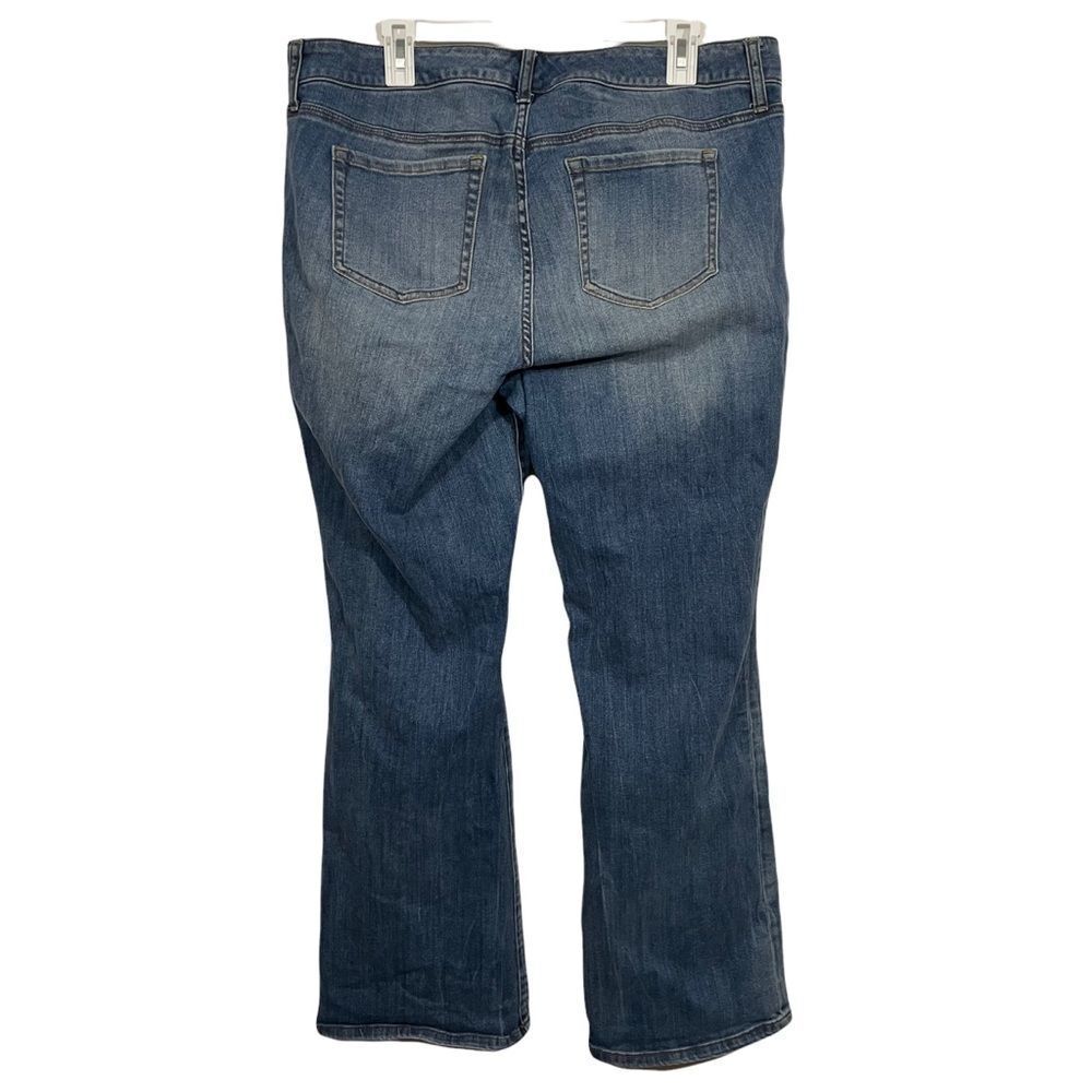 Torrid Plus Size Mid Rise Distressed Bootcut Jeans - Picture 2 of 4